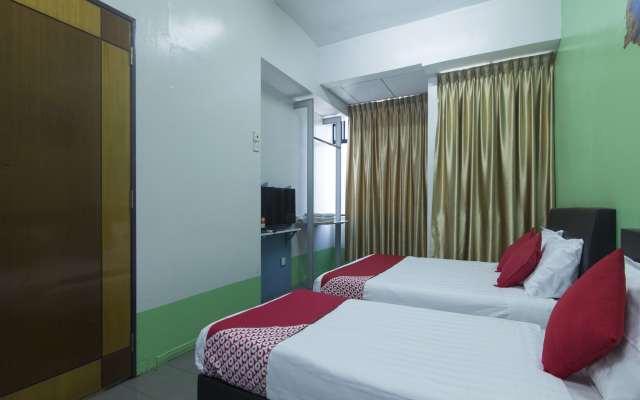 OYO 880 Hotel Purple Town