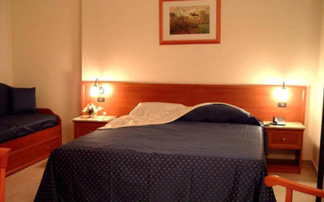 G/H Hotel