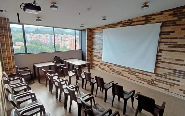 Hotel Living 35 Suites