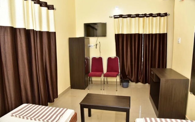 Hotel Kola Paradise