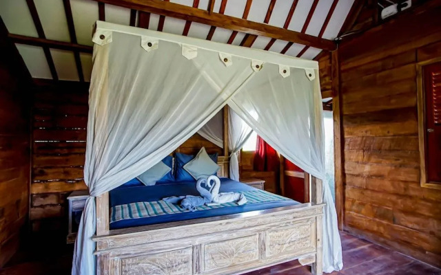 Cening Bagus Bungalows