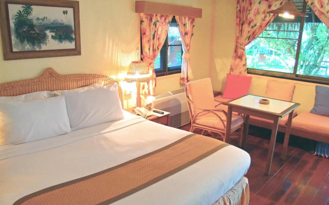 Sunset Village Beach Resort