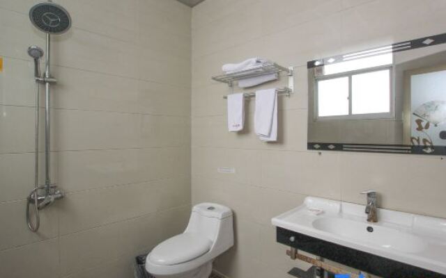 Guilin Hongxuan Hotel (Huaniao Market University of Technology)