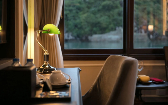 Halong Athena Cruise