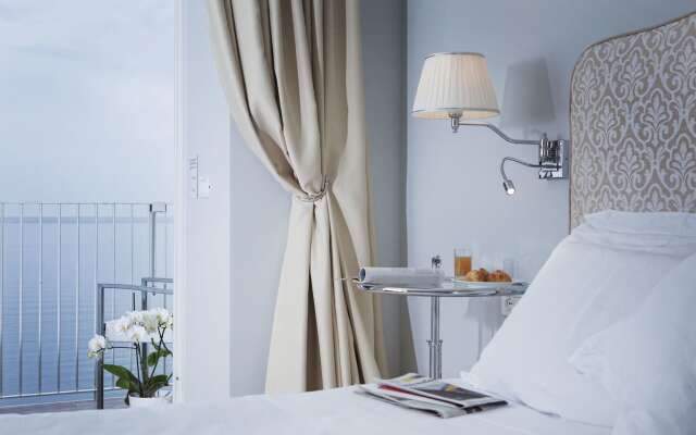 Hotel Riviera & Maximilians