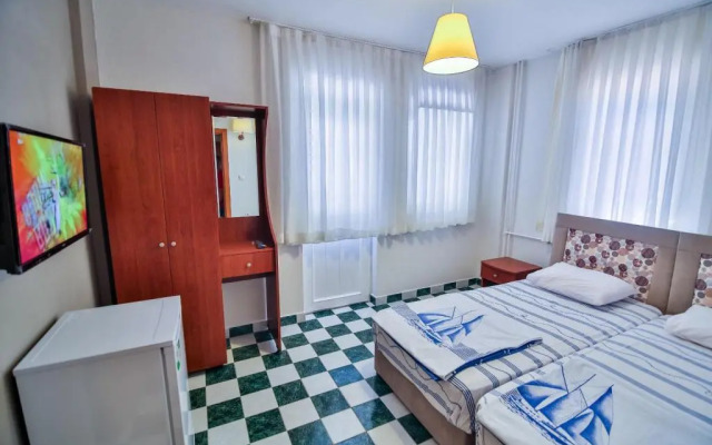 Umut Otel