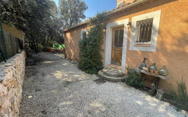 Le calme de la garrigue