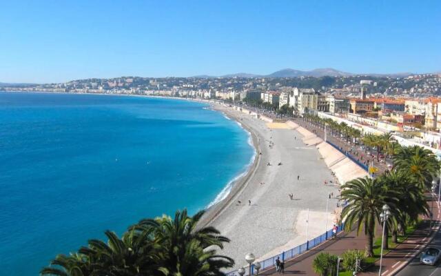 Feel Home - France 15