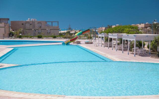 Petrobeach Vacation Families Only