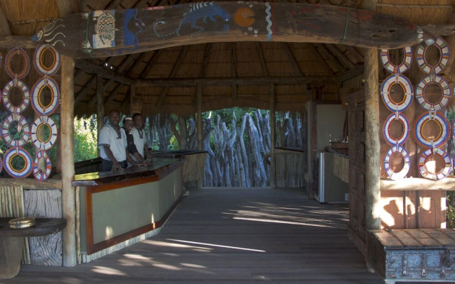 Selinda Camp