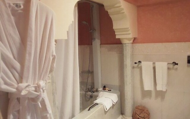 Domaine de la Roseraie Resort