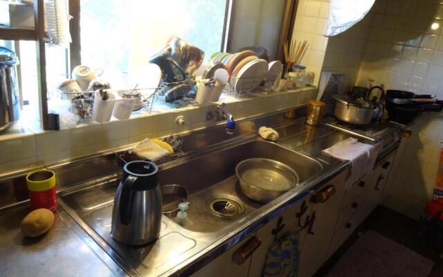 Hotel Hibiscus - Hostel
