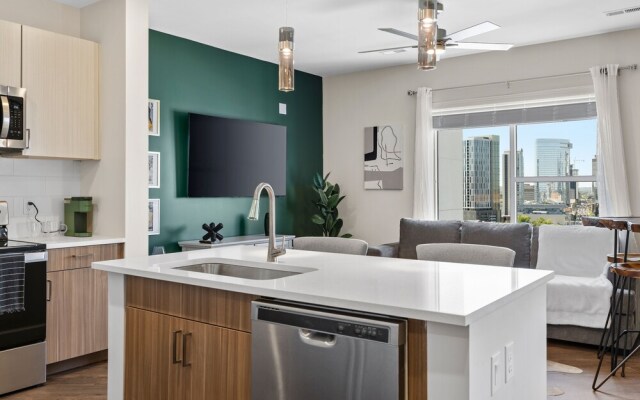 The Bel Air Suite Penthouse The Gulch