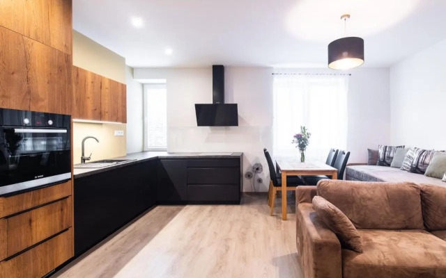 Newly renovated, Full Equipped and Quiet Apartment
