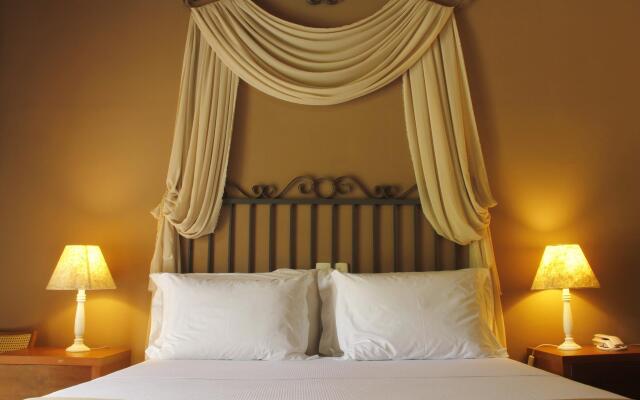Hiu Hotel