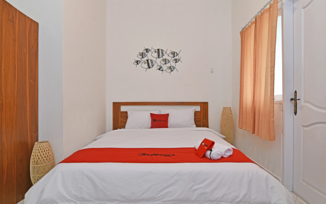 RedDoorz @ Jalan Gatot Subroto Denpasar