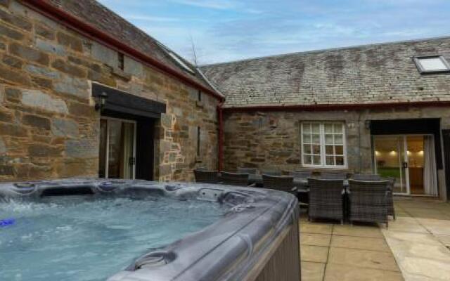 Mains of Taymouth Country Estate 4* Houses