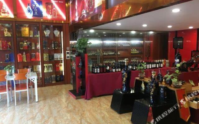 Vienna 3 Best Hotel (Maoming Yanjiang Building)