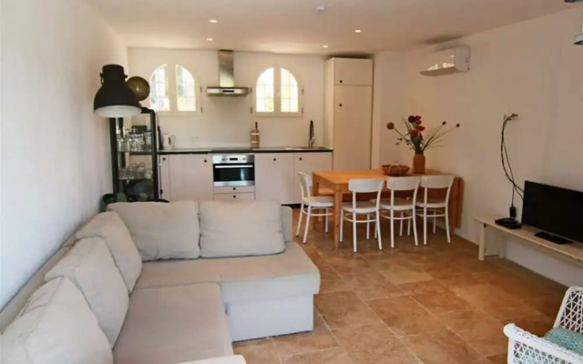 Prat-bourdin no. 18 Hameau des Claudins