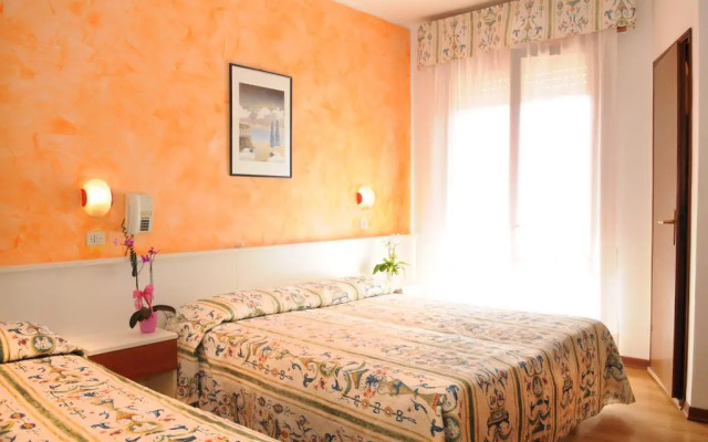 Petit Hotel