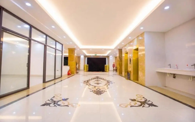 Tu Phuong Hotel TH by Bay Luxury