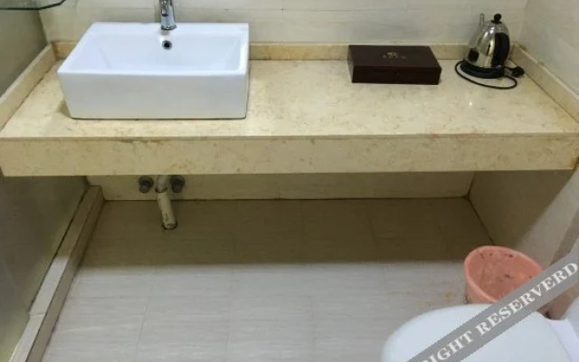 Junyi Hotel (Xuancheng Wanda Plaza)