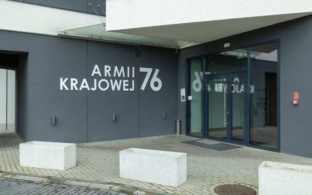 Modern Apartment in Rzeszów by Renters