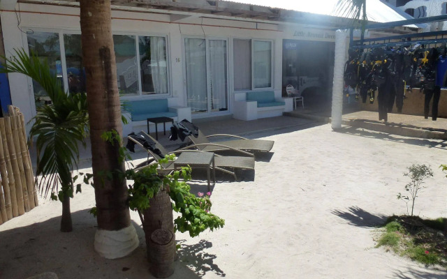 Little Mermaid Dive Resort