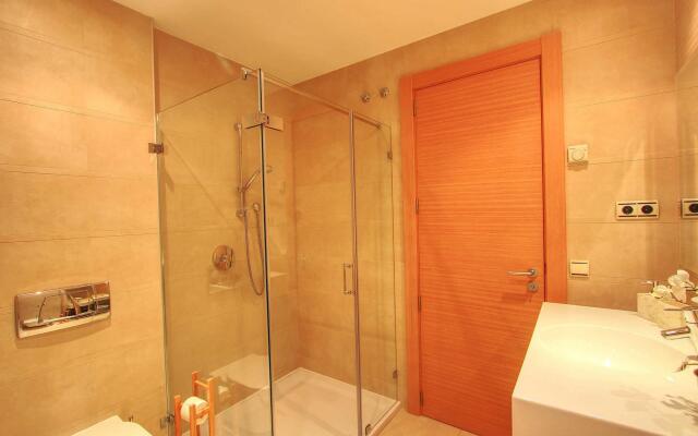 1090 - Los Monteros Samara Hill Penthouse