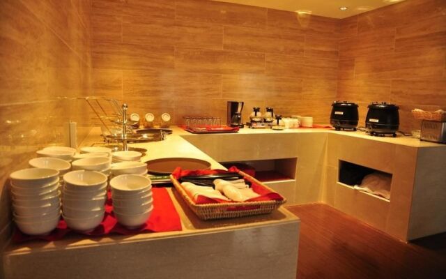 All Seasons Hotel Bayi Square