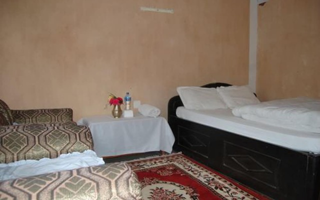 Shrestha Hotel