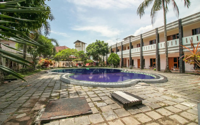OYO 370 Hotel Sofia Pangandaran