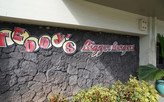 Waikiki Grand 704 - studio Br Condo