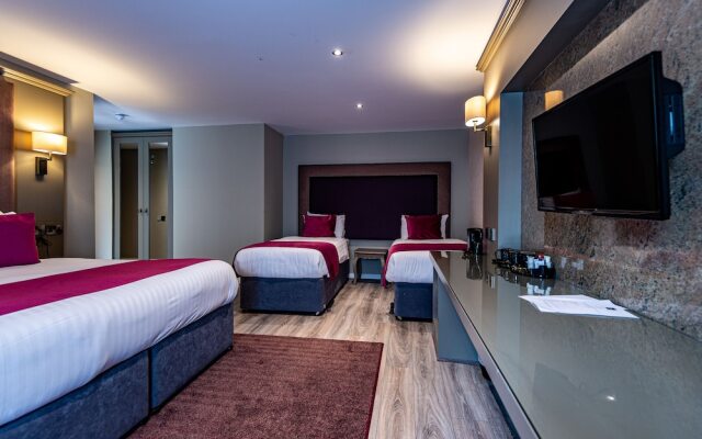 Fir Trees Hotel