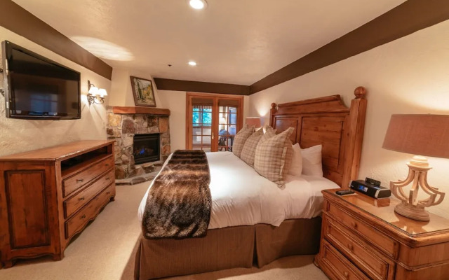 Luxury One Bedroom 1 Suite