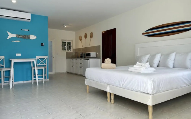 Merakii Seaview Escape Curacao