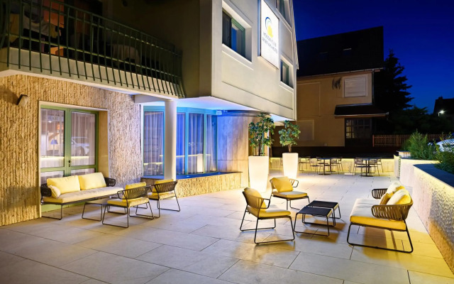 Holiday Club Apartman Hotel