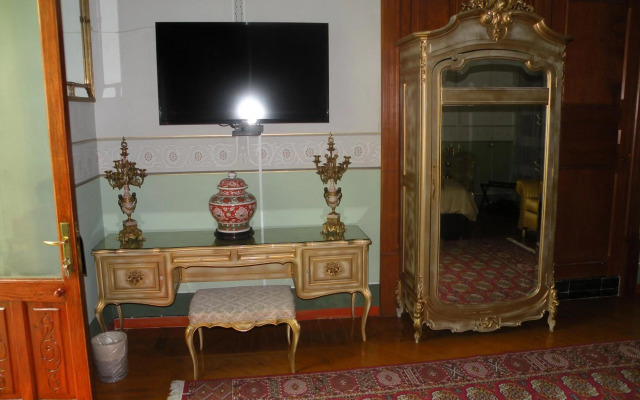 Azcami Boutique Hotel