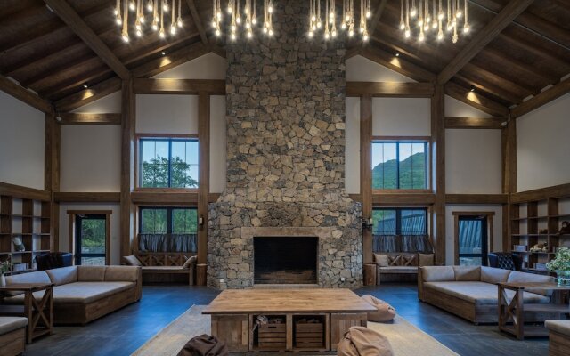 Castle Farmstay Hotel