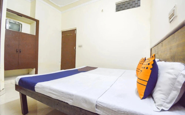 Spot On 38670 Hotel Diamond