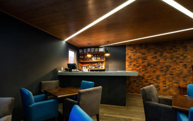 Kaia Suites