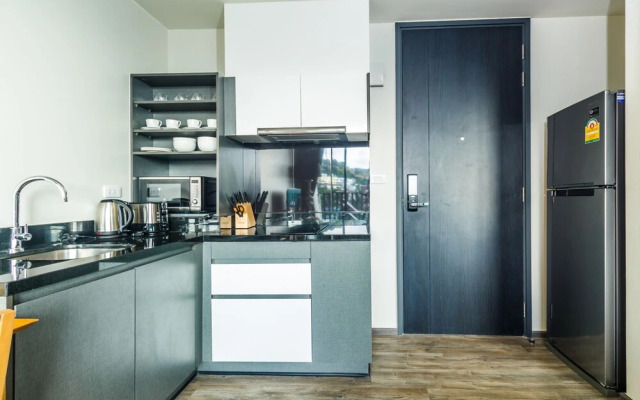 The Deck Condominium by Lofty