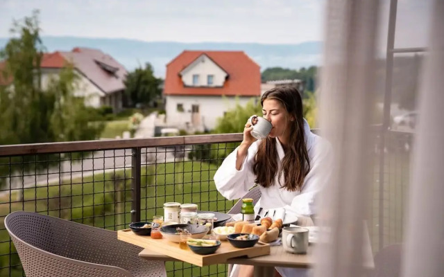 Tri lučke hotel & restaurant