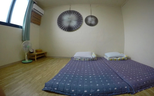 Gyeongju Two Wheel Guesthouse