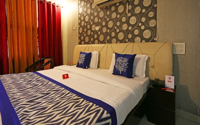Orchid Hotel