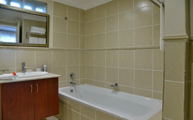 Courtyard Hotel Sandton