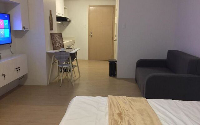 M Place at Abs by Noemi