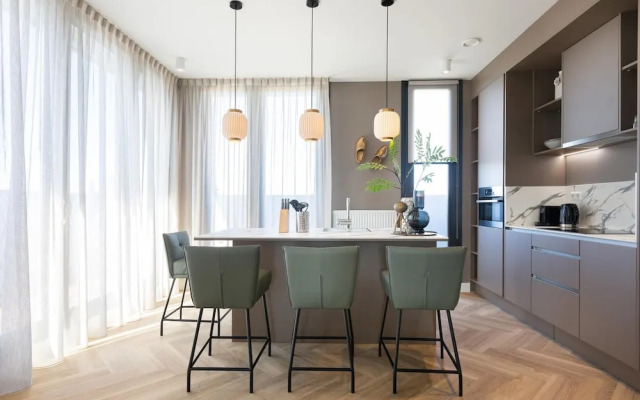 Stylish Penthouse With 2 Bedrooms