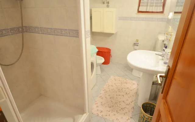 Spacious Rovinj Apartment With Balcony and Sea View