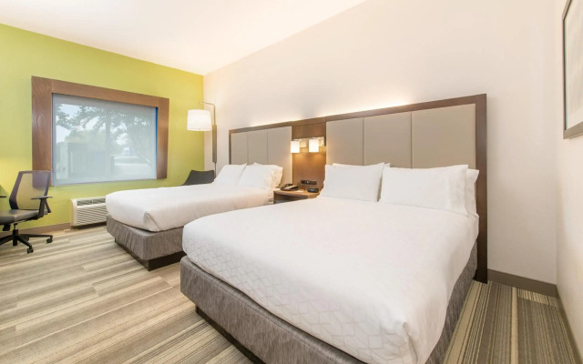 Holiday Inn Express & Suites Columbia-I-26 @ Harbison Blvd by IHG